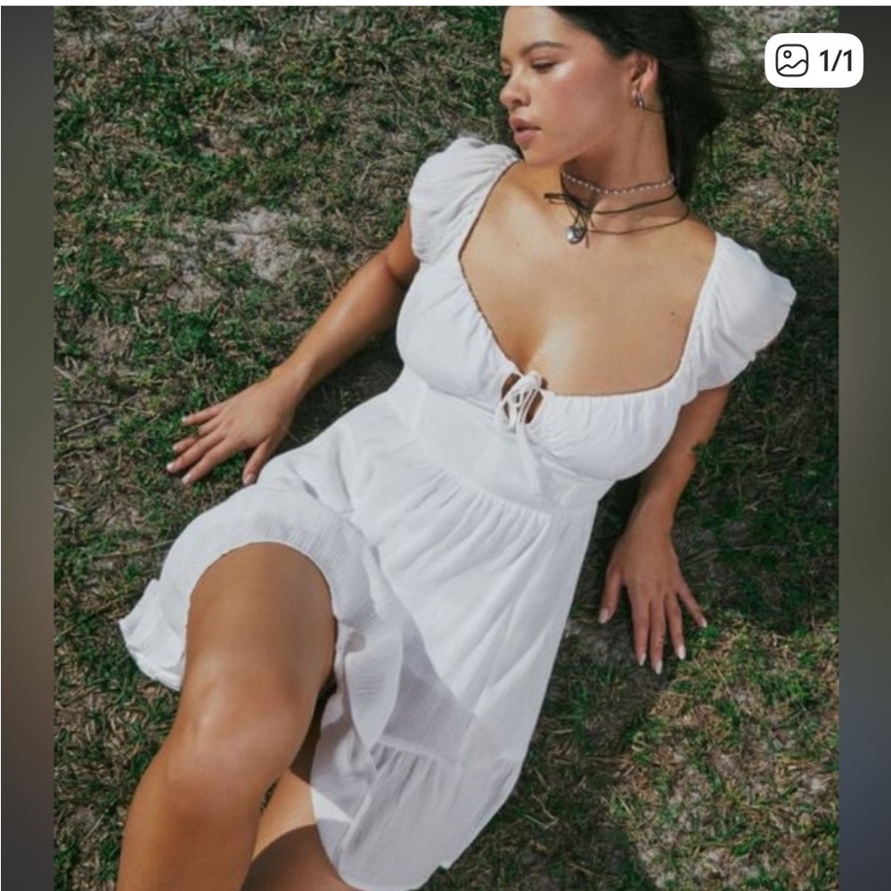 Garage White Fem Puff Sleeve Corset Baby Doll Airy Romper